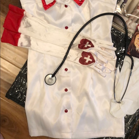 In-character/Halloween sexy nurse mini dress - Picture 5 of 7